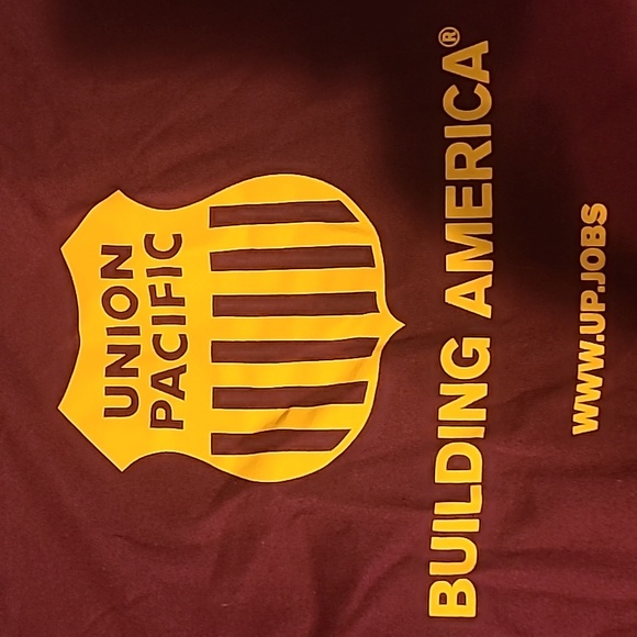 New Mens L Union Pacific Railroad recruiter t-shirt - Picture 5 of 5